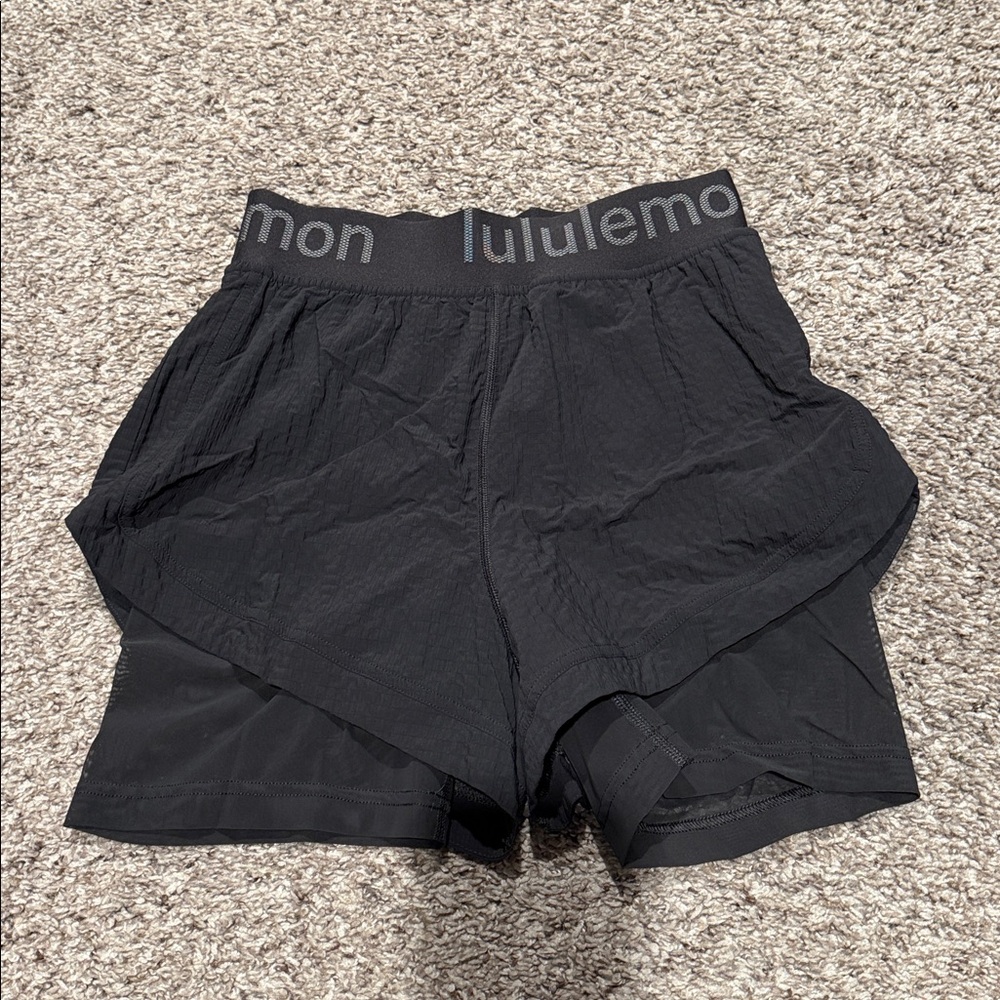 Lululemon biker shorts